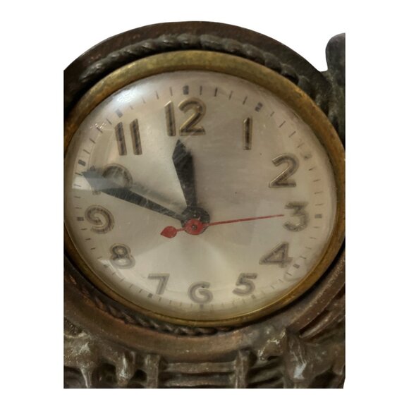 Vintage Horseshoe Western Electric Clock Cast Metal 6x6 Rustic Cabin Decor Not W - Picture 3 of 8
